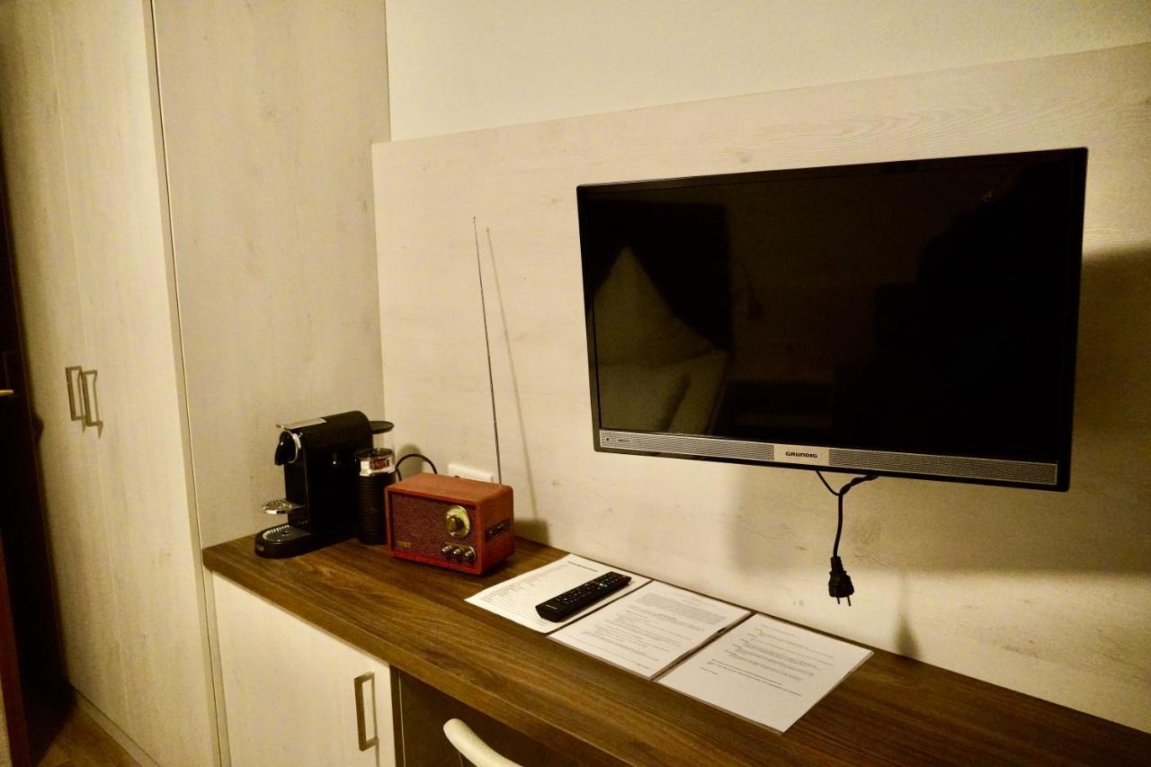 Hallelujah - Wunderschoenes Und Gepflegtes Apartment Mit Bademantelgang Zur Therme Bad Griesbach im Rottal Extérieur photo