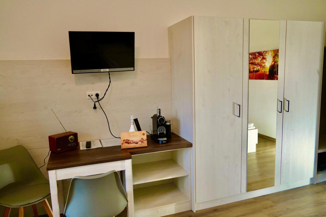 Hallelujah - Wunderschoenes Und Gepflegtes Apartment Mit Bademantelgang Zur Therme Bad Griesbach im Rottal Extérieur photo
